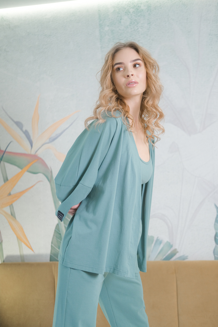 Фото товара 21067, зеленое кимоно home